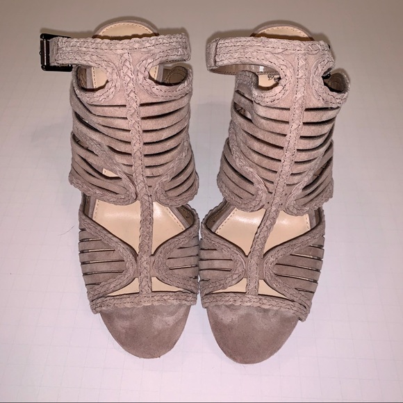 VINCE CAMUTO Janil Suede Stacked Heel Sandals - Picture 2 of 7